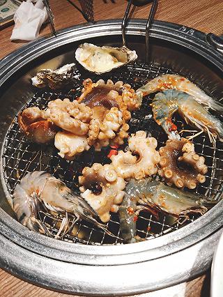 Hana Bbq & Hot Pot Buffet - Phạm Viết Chánh 25-25A Phạm Viết Chánh, Phường  Nguyễn Cư Trinh, Quận 1 | Riviu.Vn