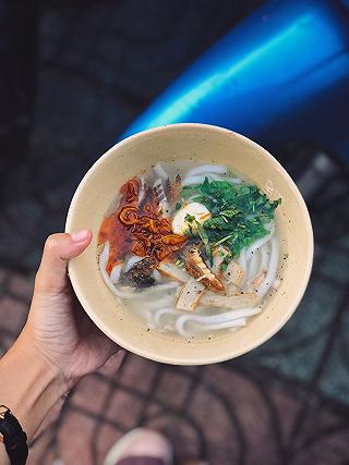 Bánh canh cá nục 13k hot rần rần - ảnh 1 banh canh ca nuc 13k hot ran ran - anh 1