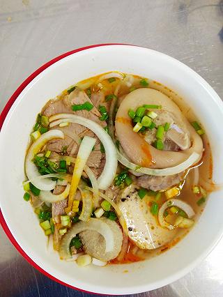 bún bò Huế ngon rẻ . hót nhất quận 4 - ảnh 1 bun bo hue ngon re . hot nhat quan 4 - anh 1