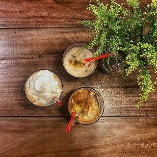 CỘNG CAFE NHÀ THỜ TÂN ĐỊNH - ảnh 2 cong cafe nha tho tan dinh - anh 2