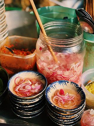 HỦ TIẾU GÀ HEO & BÚN MẮM - ảnh 3 hu tieu ga heo & bun mam - anh 3