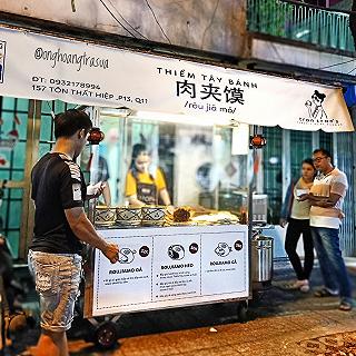 ĐỘC LẠ BÁNH MÌ THỔ NHĨ KỲ KIỂU "TÂY TẠNG TRẮNG TRẺO" - ảnh 3 doc la banh mi tho nhi ky kieu "tay tang trang treo" - anh 3