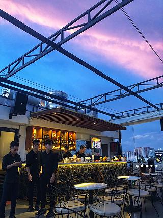 LỄ NÀY ĐI ĐU ĐƯA Ở ĐÂU ĐÂY? 🤔🤔 - ảnh 2 le nay di du dua o dau day? 🤔🤔 - anh 2