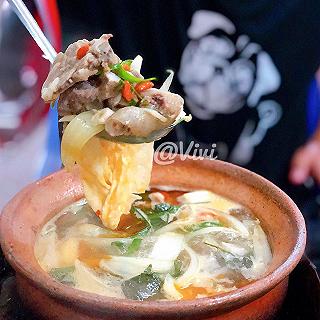 Ngộ đời Quán Lẩu Bò ai vào cũng gọi Lẩu Dê - ảnh 4 ngo doi quan lau bo ai vao cung goi lau de - anh 4