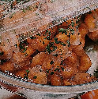BÁNH BÒ LÁ DỨA thơm cả một con hẻm - ảnh 3 banh bo la dua thom ca mot con hem - anh 3