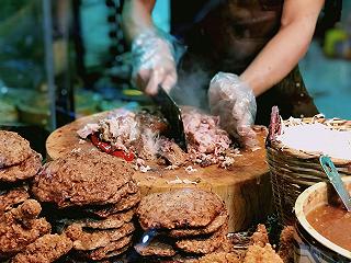 BÁNH MÌ THIỂM TÂY - ĂN XONG PHÊ NGAY - ảnh 2 banh mi thiem tay - an xong phe ngay - anh 2