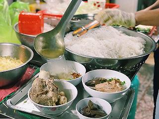 BÁNH CANH CÂY NƯỜM NƯỢP TẬN KHUYA - ảnh 3 banh canh cay nuom nuop tan khuya - anh 3