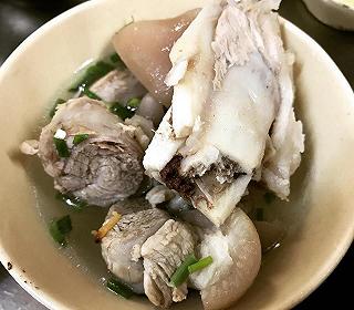 HOÀNH THÁNH LÁ GIÒ NẠC NGON RẺ - ảnh 1 hoanh thanh la gio nac ngon re - anh 1