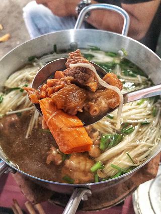 LẨU BÒ KHO KIỂU CAMPUCHIA 🥳 - ảnh 1 lau bo kho kieu campuchia 🥳 - anh 1