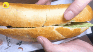 Độc lạ hương vị BÁNH MÌ CHIM CHẠY có một không hai ở Sài Gòn - ảnh 1 doc la huong vi banh mi chim chay co mot khong hai o sai gon - anh 1