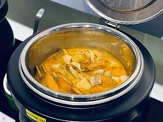 Rằm đi ăn buffet chay cho thanh tịnh. - ảnh 5 ram di an buffet chay cho thanh tinh. - anh 5