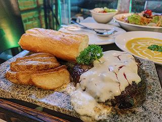 MR OX STEAK HOUSE - HẸN HÒ MÙA NOEL - ảnh 3 mr ox steak house - hen ho mua noel - anh 3