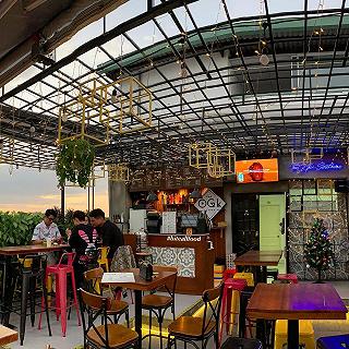 VIEW CHILL- QUÁN NƯỚC ROOFTOP Ở TẦNG 6 TẠI QUẬN 1 - ảnh 2 view chill- quan nuoc rooftop o tang 6 tai quan 1 - anh 2