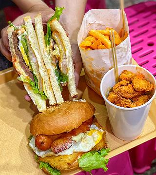 ❌Có gì ở TIỆM BURGER HOT NHẤT SÀI GÒN xếp hàng đông nghẹt mỗi đêm ⁉️ - ảnh 5 ❌co gi o tiem burger hot nhat sai gon xep hang dong nghet moi dem ⁉️ - anh 5