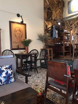 Tiệm Cafe Saigon Retro 📺 - ảnh 3 tiem cafe saigon retro 📺 - anh 3