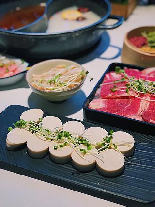 Lẩu Hongkong ngon với không gian rất xịn bao sống ảo - ảnh 3 lau hongkong ngon voi khong gian rat xin bao song ao - anh 3