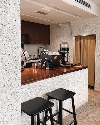 DANSHARI COFFEE - Góc coffee nhỏ xinh xẻo cùng món Quýt Mật Ong Sữa Tươi huyền thoại với bao khách dừng chân: - ảnh 5 danshari coffee - goc coffee nho xinh xeo cung mon quyt mat ong sua tuoi huyen thoai voi bao khach dung chan: - anh 5