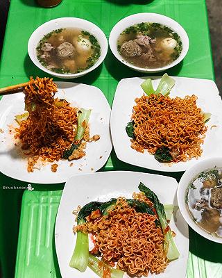 Út Tiêu - Bún Nước, Mì Trộn Muối Ớt: - ảnh 4 ut tieu - bun nuoc, mi tron muoi ot: - anh 4