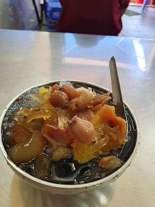Chè Phục linh Lê Quang Sung - ảnh 1 che phuc linh le quang sung - anh 1