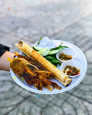 LẦN ĐẦU ĂN THỬ ẾCH NƯỚNG TRI TÔN ĐẶC SẢN AN GIANG - ảnh 4 lan dau an thu ech nuong tri ton dac san an giang - anh 4