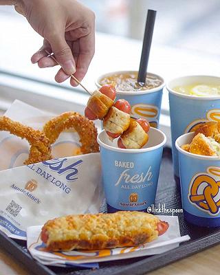 𝗔𝗨𝗡𝗧𝗜𝗘 𝗔𝗡𝗡𝗘'𝗦 𝗩𝗜𝗘𝗧𝗡𝗔𝗠 🥨 - vừa đổ bộ về Sài Gòn - ảnh 3 𝗔𝗨𝗡𝗧𝗜𝗘 𝗔𝗡𝗡𝗘'𝗦 𝗩𝗜𝗘𝗧𝗡𝗔𝗠 🥨 - vua do bo ve sai gon - anh 3