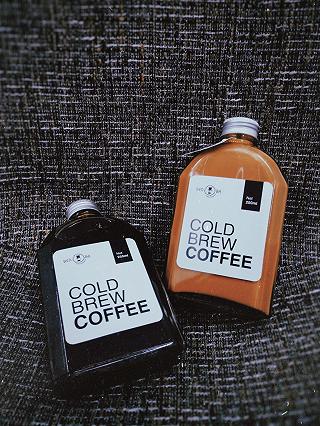 Check-in cực sang xịn cùng chai Cold Brew Coffee Đen Đá - ảnh 3 check-in cuc sang xin cung chai cold brew coffee den da - anh 3