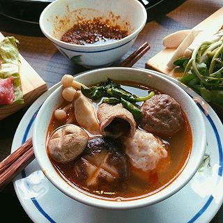 🥘LẨU HONGKONG BÊN HÔNG...CHỢ BẾN THÀNH =)))))))) - ảnh 3 🥘lau hongkong ben hong...cho ben thanh =)))))))) - anh 3