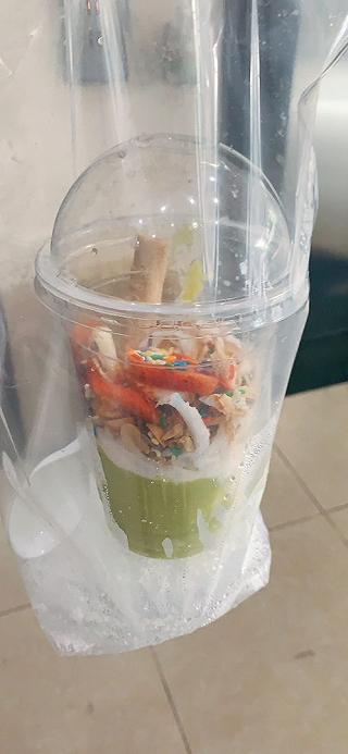 LY KEM BƠ GIỮA NGÀY NÓNG NỰC - ảnh 5 ly kem bo giua ngay nong nuc - anh 5