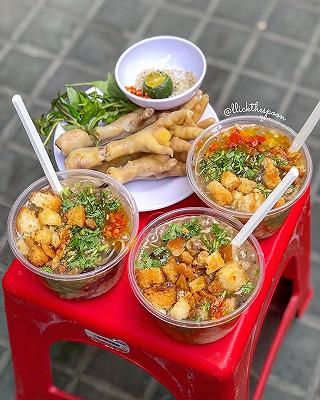 HÀNG SÚP CUA, CHÂN GÀ VỈA HÈ CHẾ BIẾN SIÊU HẤP DẪN 🤤 - ảnh 2 hang sup cua, chan ga via he che bien sieu hap dan 🤤 - anh 2