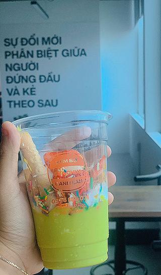 LY KEM BƠ GIỮA NGÀY NÓNG NỰC - ảnh 2 ly kem bo giua ngay nong nuc - anh 2