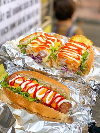 Một chiếc hotdog hấp dẫn này có đủ khiến các xị em liêu xiêu ? (Có MENU hình cuối) - ảnh 3 mot chiec hotdog hap dan nay co du khien cac xi em lieu xieu ? (co menu hinh cuoi) - anh 3