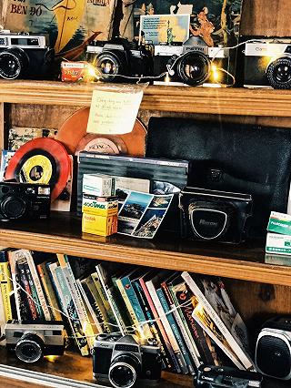 Saigon RETRO - Sống chậm nhịp lại giữa lòng Sài Gòn rộng lớn cùng chiếc cà phê xưa - ảnh 6 saigon retro - song cham nhip lai giua long sai gon rong lon cung chiec ca phe xua - anh 6