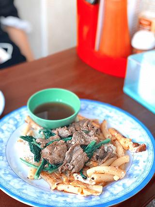 Nui xào pate Hoàng Sa thơm nức mũi - ảnh 4 nui xao pate hoang sa thom nuc mui - anh 4