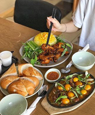 Đi ăn cơm niêu mà không có cái niêu!! - ảnh 1 di an com nieu ma khong co cai nieu!! - anh 1