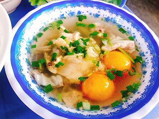 VỊ NGON KHÓ TẢ CỦA HƯƠNG VỊ HỦ TIẾU LÒNG GÀ TRỨNG NON 30 NĂM TUỔI - ảnh 2 vi ngon kho ta cua huong vi hu tieu long ga trung non 30 nam tuoi - anh 2