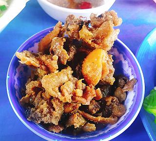 VỊ NGON KHÓ TẢ CỦA HƯƠNG VỊ HỦ TIẾU LÒNG GÀ TRỨNG NON 30 NĂM TUỔI - ảnh 6 vi ngon kho ta cua huong vi hu tieu long ga trung non 30 nam tuoi - anh 6