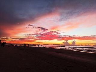 Bình minh bãi sau Vũng Tàu - ảnh 2 binh minh bai sau vung tau - anh 2