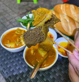 QUẦY PHÁ LẤU BÒ ĐỐI DIỆN CHỢ VƯỜN CHUỐI - ảnh 3 quay pha lau bo doi dien cho vuon chuoi - anh 3