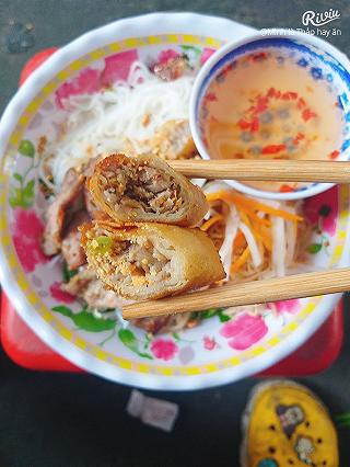 Bún thịt nướng siêu ngon và rẻ - ảnh 3 bun thit nuong sieu ngon va re - anh 3