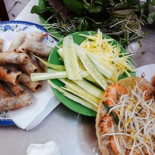 BÁNH XÈO TÔM NHẢY, CHẢ RAM TÔM ĐẤT - QY NHƠN - ảnh 2 banh xeo tom nhay, cha ram tom dat - qy nhon - anh 2