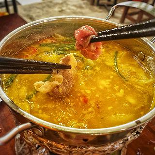 MƯA TRÚNG THÌ MÌNH ĐI NHÚNG - ảnh 6 mua trung thi minh di nhung - anh 6