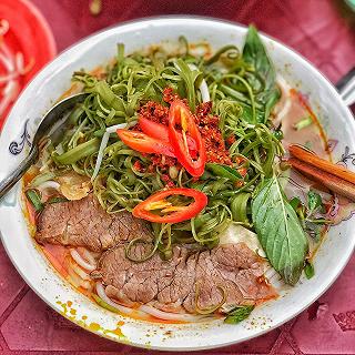 BÚN BÒ NẠM GÂN NGON NHẤT HỆ MẶT TRỜI - ảnh 1 bun bo nam gan ngon nhat he mat troi - anh 1