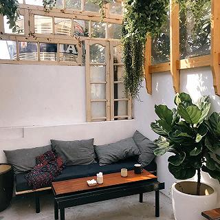 SỐNG ẢO TUNG CHẢO CÙNG LIST 20+ QUÁN CAFE "XỊN-XINH" TẠI HÀ NỘI 🍹📷 - ảnh 6 song ao tung chao cung list 20+ quan cafe "xin-xinh" tai ha noi 🍹📷 - anh 6