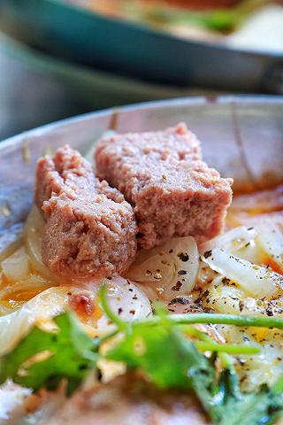 BÁNH MÌ CHẢO DÀNH CHO TÍN ĐỒ THỨC TRỂ - ảnh 3 banh mi chao danh cho tin do thuc tre - anh 3