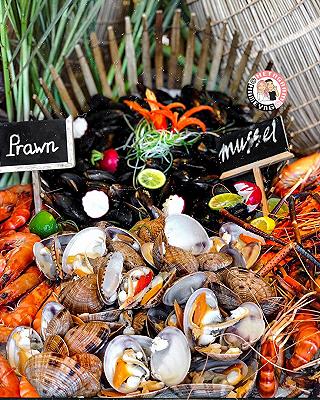 BUFFET HẢI SẢN KHÁCH SẠN PULLMAN CÓ GÌ HOT - ảnh 6 buffet hai san khach san pullman co gi hot - anh 6