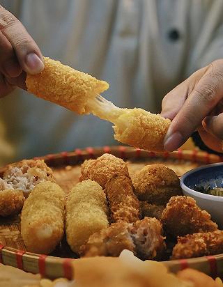 Khám phá các món Phô Mai xịn chuẩn giá Việt tại Nhà Phô Mai. - ảnh 4 kham pha cac mon pho mai xin chuan gia viet tai nha pho mai. - anh 4