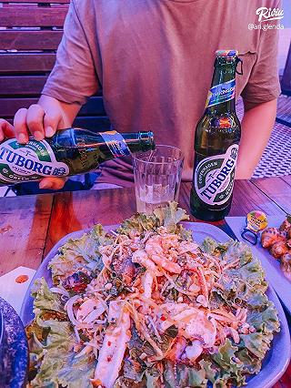 Lan Quế Phường- Phố Hồng Kông về đêm bên hông đất Cố Đô - ảnh 3 lan que phuong- pho hong kong ve dem ben hong dat co do - anh 3