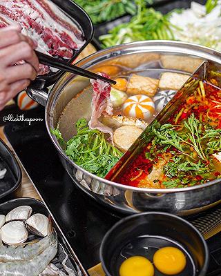 THẢ GA NHÚNG LẨU KHÔNG LO VỀ GIÁ TẠI LIL HACI HOTPOT 🍲 - ảnh 3 tha ga nhung lau khong lo ve gia tai lil haci hotpot 🍲 - anh 3