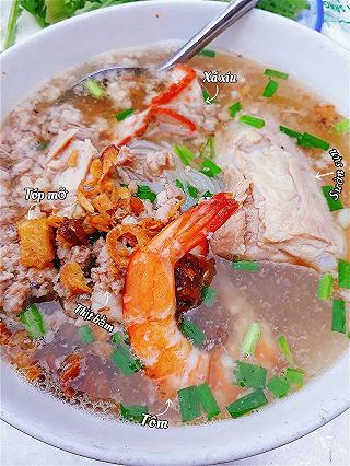 Hủ tiếu gốc Mỹ Tho lâu đời tại Sài Gòn - ảnh 1 hủ tiếu gốc mỹ tho lau doi taoi sài gòn - anh 1