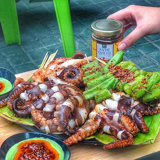 Cay phê tới miếng cuối cùng BẠCH TUỘC NƯỚNG SATẾ ngon thần sầu - ảnh 3 cay phe toi mieng cuoi cung bach tuoc nuong sate ngon than sau - anh 3
